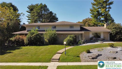 1048 N 27th St, Allentown, PA, 18104-3504 | Card Image