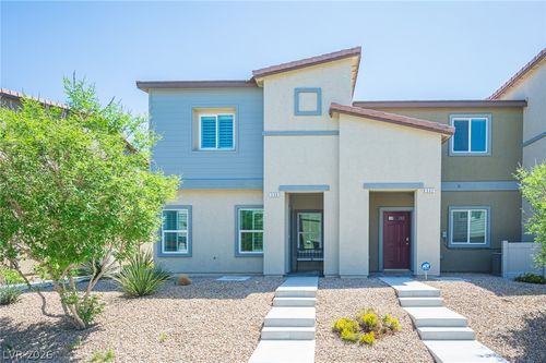 530 Gloster Avenue, Henderson, NV, 89044 | Card Image