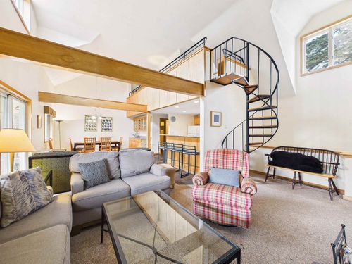 a2-105 Northbrook, Killington, VT, 05751 | Card Image