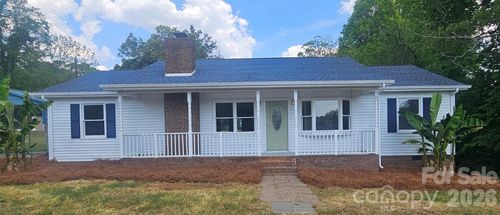 315 E Maine Ave, Bessemer City, NC, 28016-2148 | Card Image