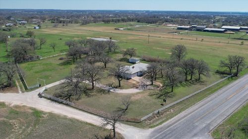 102 Middleton Ct, Weatherford, TX, 76087-9656 | Card Image