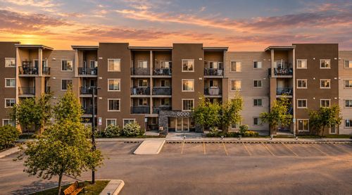 8112-403 Mackenzie Way Sw, Airdrie, AB, T4B3V7 | Card Image