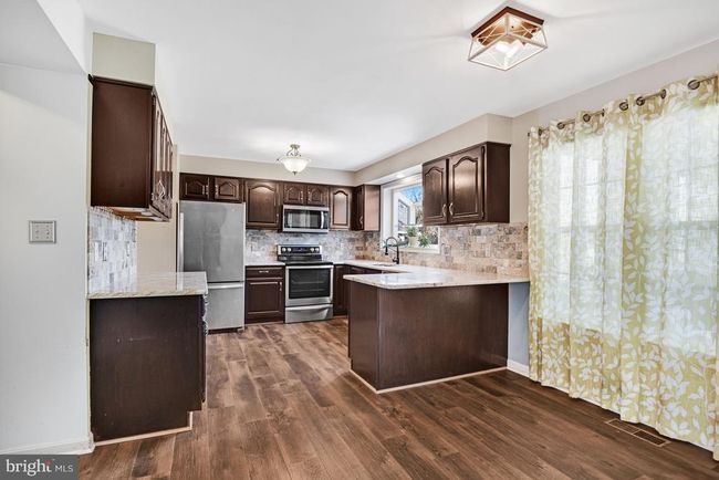 9711 Zimbro Ave, House other with 4 bedrooms, 3 bathrooms and null parking in MANASSAS VA | Image 17