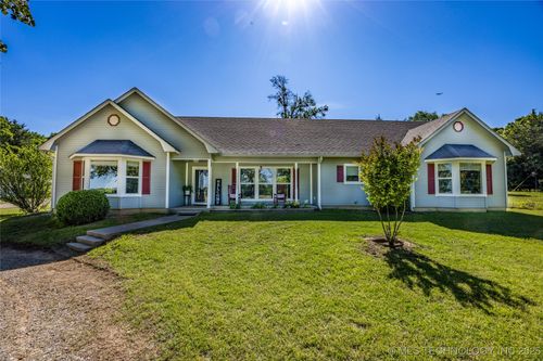 3127 Pleasant Hill Rd, Caddo, OK, 74729-3827 | Card Image