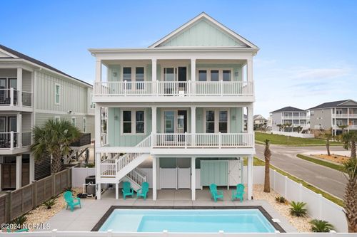 304 W Second St, Ocean Isle Beach, NC, 28469 | Card Image