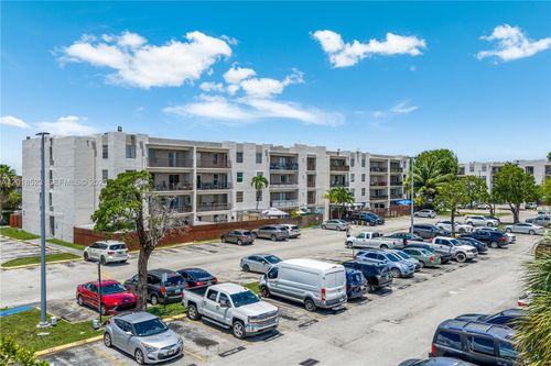 404-5775 W 20th Ave, Hialeah, FL, 33012-7557 | Card Image