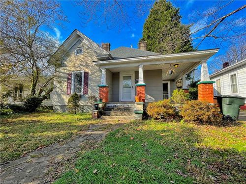 1110 Lexington Ave, Greensboro, NC, 27403-2926 | Card Image