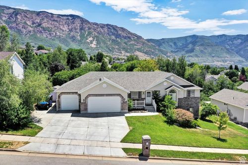 3672 225, North Ogden, UT, 84414-2762 | Card Image