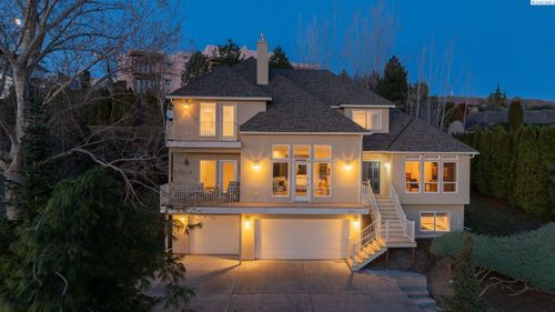 1213 Brentwood Ave, Richland, WA, 99352-8533 | Card Image