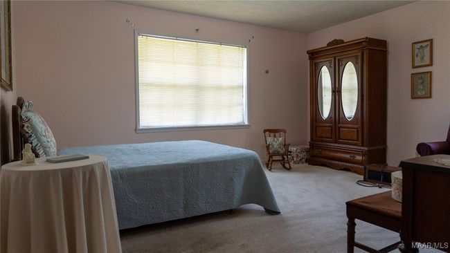 22 Daleview Cir, House other with 3 bedrooms, 3 bathrooms and null parking in Sylacauga AL | Image 33