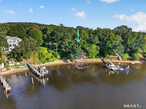 37 Oswegatchie Rd, Waterford, CT, 06385-1117 | Card Image