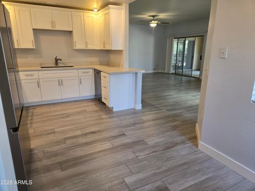 1064-16801 N 94th St, Scottsdale, AZ, 85260-1508 | Card Image