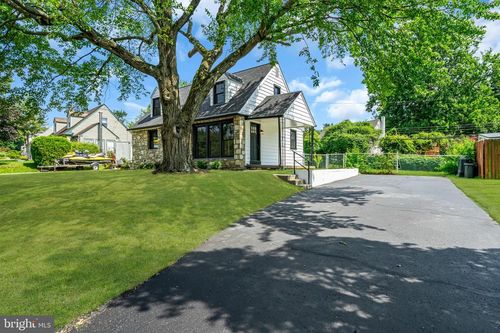 3175 Kathy Ln, HUNTINGDON VALLEY, PA, 19006-4201 | Card Image