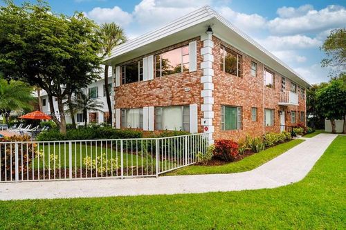 apt-424-400 S Cypress Rd, Pompano Beach, FL, 33060-7154 | Card Image