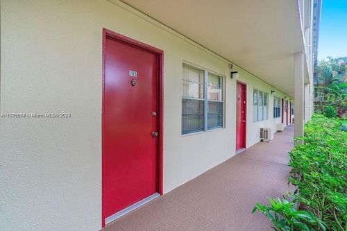 apt-105m-251 Sw 134th Way, Pembroke Pines, FL, 33027-2028 | Card Image