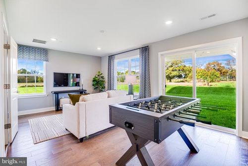 107 Fred Clark Dr, PENNINGTON, NJ, 08534-3009 | Card Image