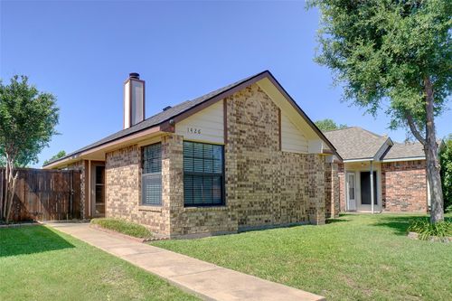 1426 Windmill Ln, Mesquite, TX, 75149-6854 | Card Image