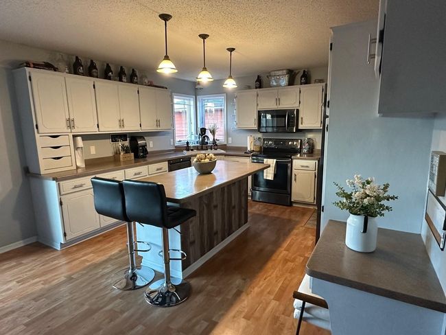 Functional kitchen with large island | Image 6