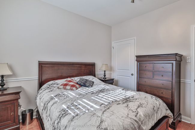 1075 Glengrove Ave, House other with 4 bedrooms, 3 bathrooms and 4 parking in North York ON | Image 28