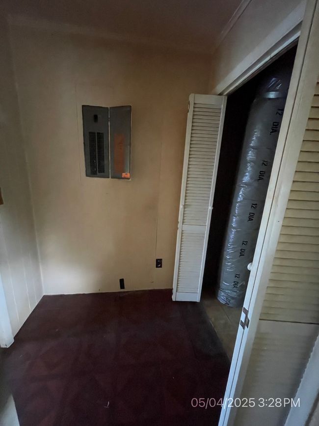 606 Kirby Rd, Home with 3 bedrooms, 2 bathrooms and null parking in Raven VA | Image 11
