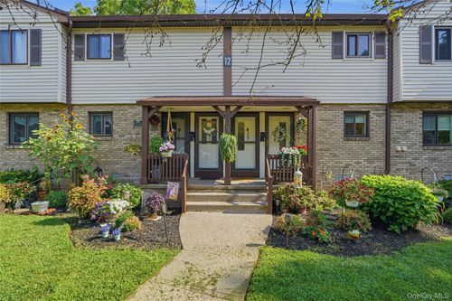 267 Village Ct, Kingston, NY, 12401-2426 | Card Image