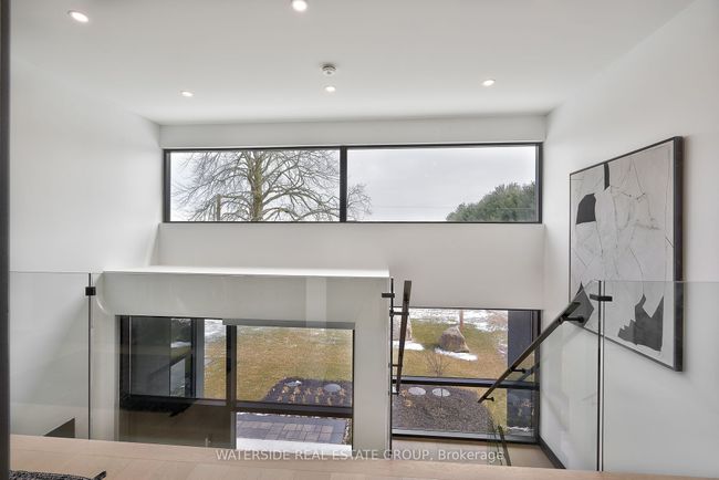 381 7 Th Rd E, House other with 4 bedrooms, 5 bathrooms and 35 parking in Stoney Creek ON | Image 16