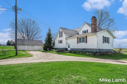 4297 Lutheran Church Rd, Kent City, MI, 49330-9714 | Card Image