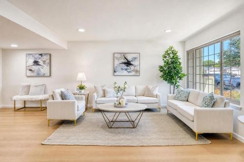 803 Beaver Creek Way, San Jose, CA, 95133-1236 | Card Image