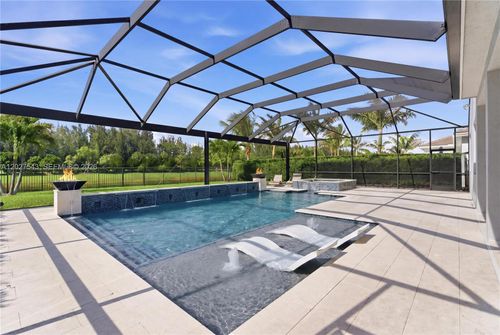 15943 Whippoorwill Cir, Westlake, FL, 33470-6511 | Card Image