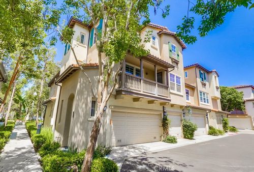 38 Dovetail, Irvine, CA, 92603-4202 | Card Image
