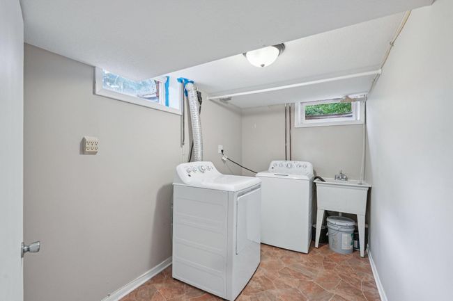 39-web-or-mls-Lombardy Ln-S0107-039.jpg | Image 29