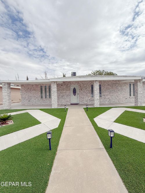 3112 Eads Pl, El Paso, TX, 79935-1502 | Card Image