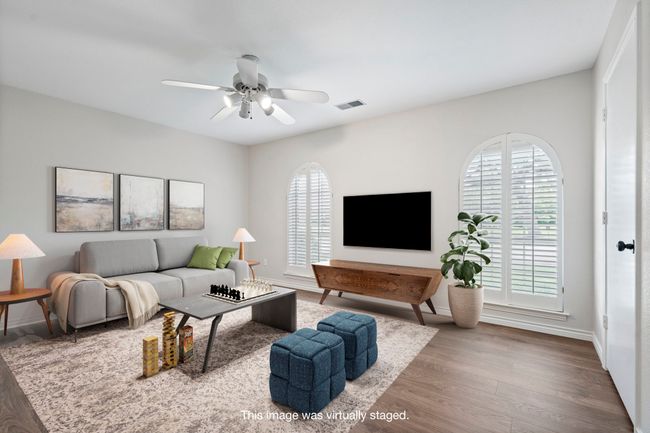6910 Flintcove Dr, House other with 4 bedrooms, 3 bathrooms and null parking in Dallas TX | Image 23