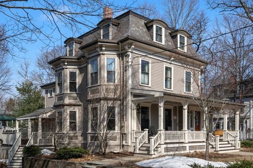 55 Washington Park, Newton, MA, 02460-1915 | Card Image