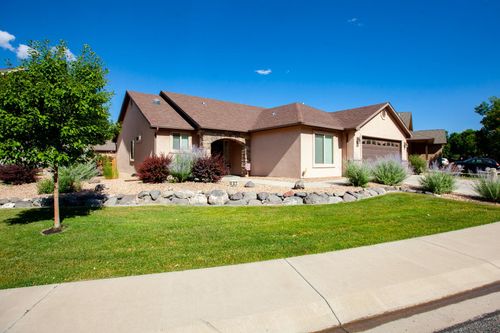 607 Saffron Way, Grand Junction, CO, 81505-3304 | Card Image