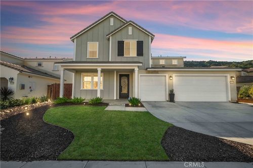 2872 Santa Fiora Cir, Corona, CA, 92882-1114 | Card Image