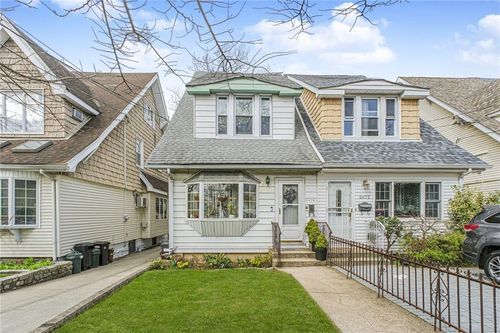 2674 22nd Street, Brooklyn, NY, 11235 | Card Image