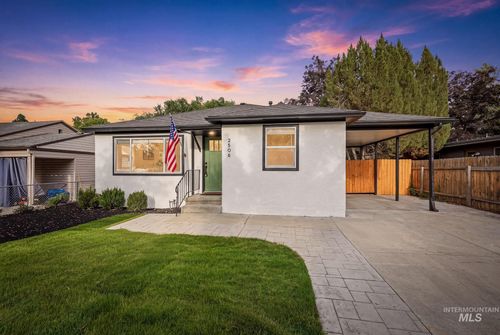 2506 N 32nd St, Boise, ID, 83703-5508 | Card Image