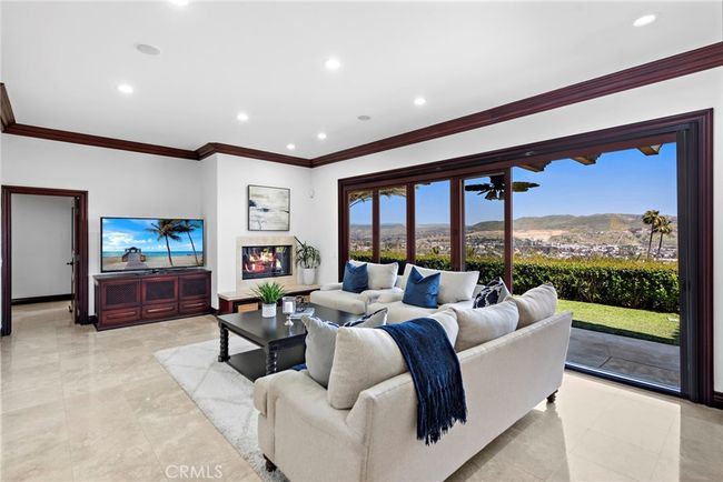 6 Riverstone, House other with 6 bedrooms, 6 bathrooms and 4 parking in Laguna Niguel CA | Image 16