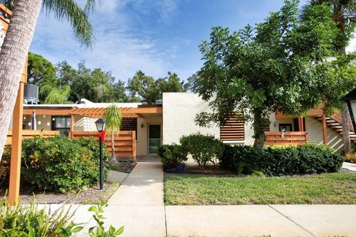 106-106 Wild Palm Dr, BRADENTON, FL, 34210-4640 | Card Image
