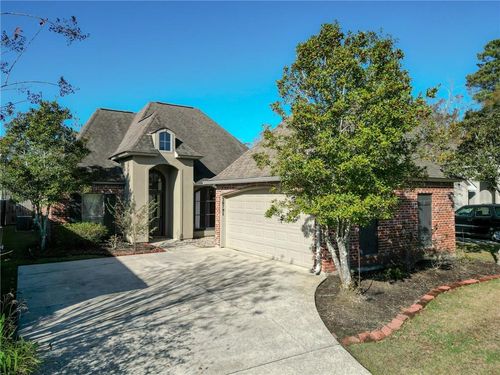 30791 La Madeline Ct, Denham Springs, LA, 70726-1795 | Card Image