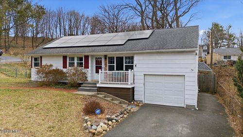 22 Ahern Ave, Troy, NY, 12180-7002 | Card Image