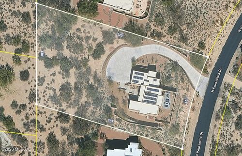 10875 N Poinsettia Drive, Tucson, AZ, 85737 | Card Image