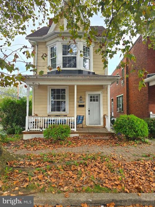 1810 Briggs St, HARRISBURG, PA, 17103-1530 | Card Image