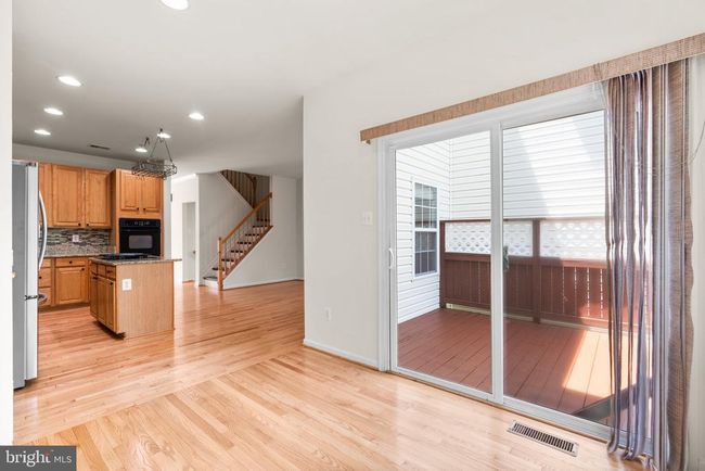 9956 Fragrant Lilies Way, Townhouse with 3 bedrooms, 3 bathrooms and null parking in LAUREL MD | Image 17
