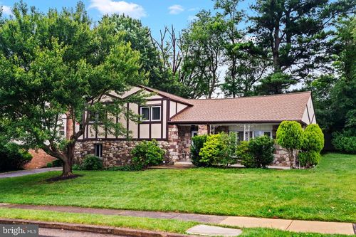 2524 Kirk Dr, HUNTINGDON VALLEY, PA, 19006-5429 | Card Image