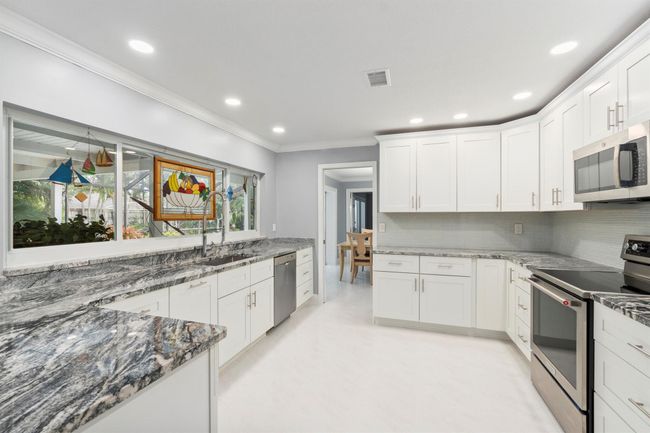 20 Banyan Rd, House other with 4 bedrooms, 3 bathrooms and null parking in Sewalls Point FL | Image 10