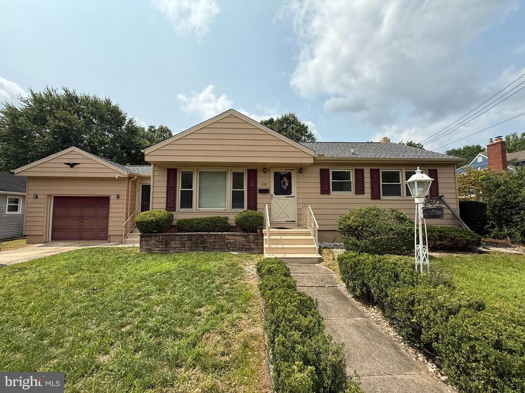 Residential Lease in VINELAND 5