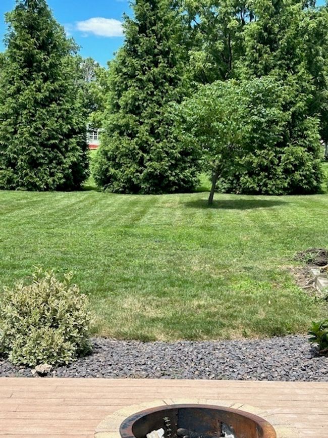 647 Erickson Dr S, House other with 3 bedrooms, 3 bathrooms and 2 parking in Princeton IL | Image 17