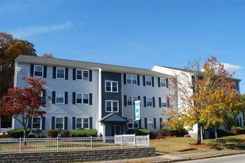 821 Plainfield St, Providence, RI, 02909-5447 | Card Image